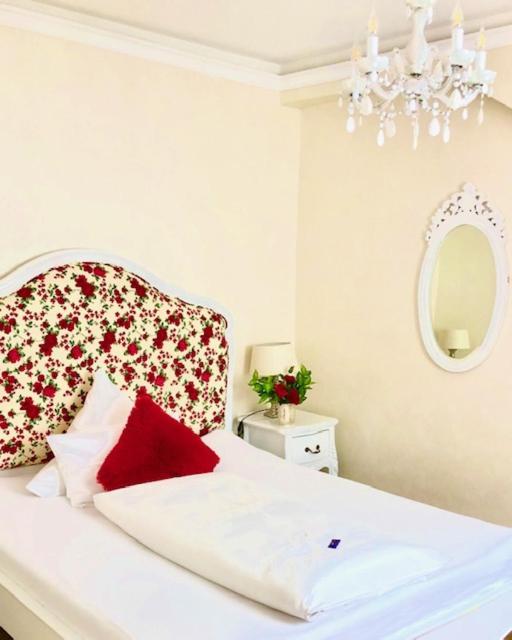 באדנוויילר Boutiquehotel Villa Rosenhof מראה חיצוני תמונה